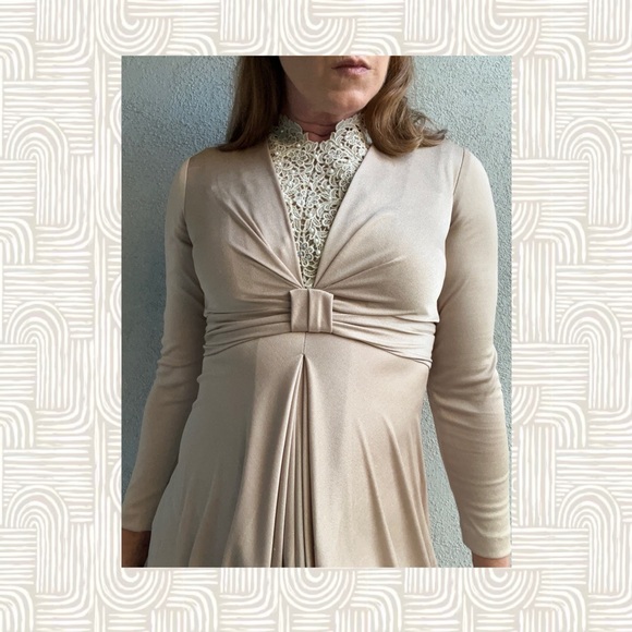 Vintage 70’s ILGWU Union Made Champagne Maxi Dress w/ Lace Pearls VTG 10 Sz 6 - Picture 6 of 11